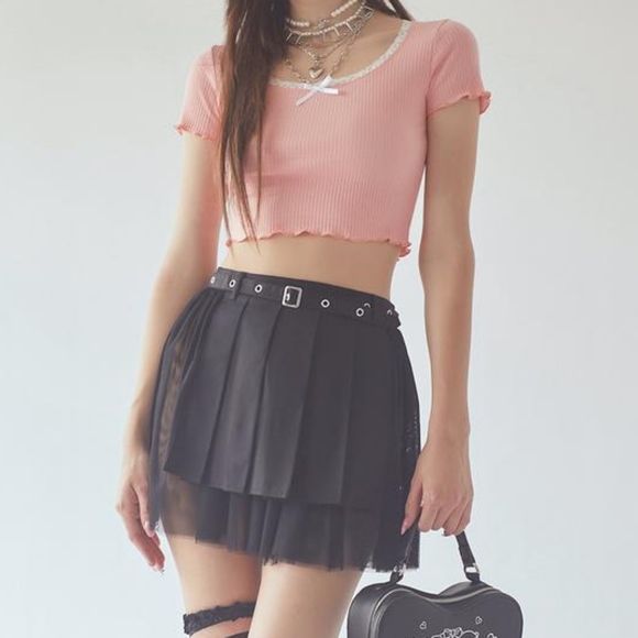 🌸 Coral Coquette top 🌸 - Picture 2 of 6